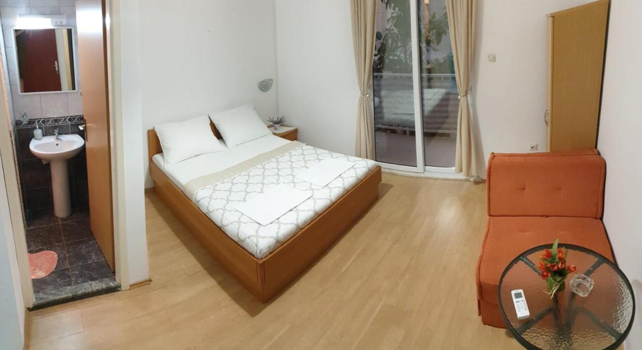 Apartments By The Sea Podaca, Makarska - 515 Exterior photo