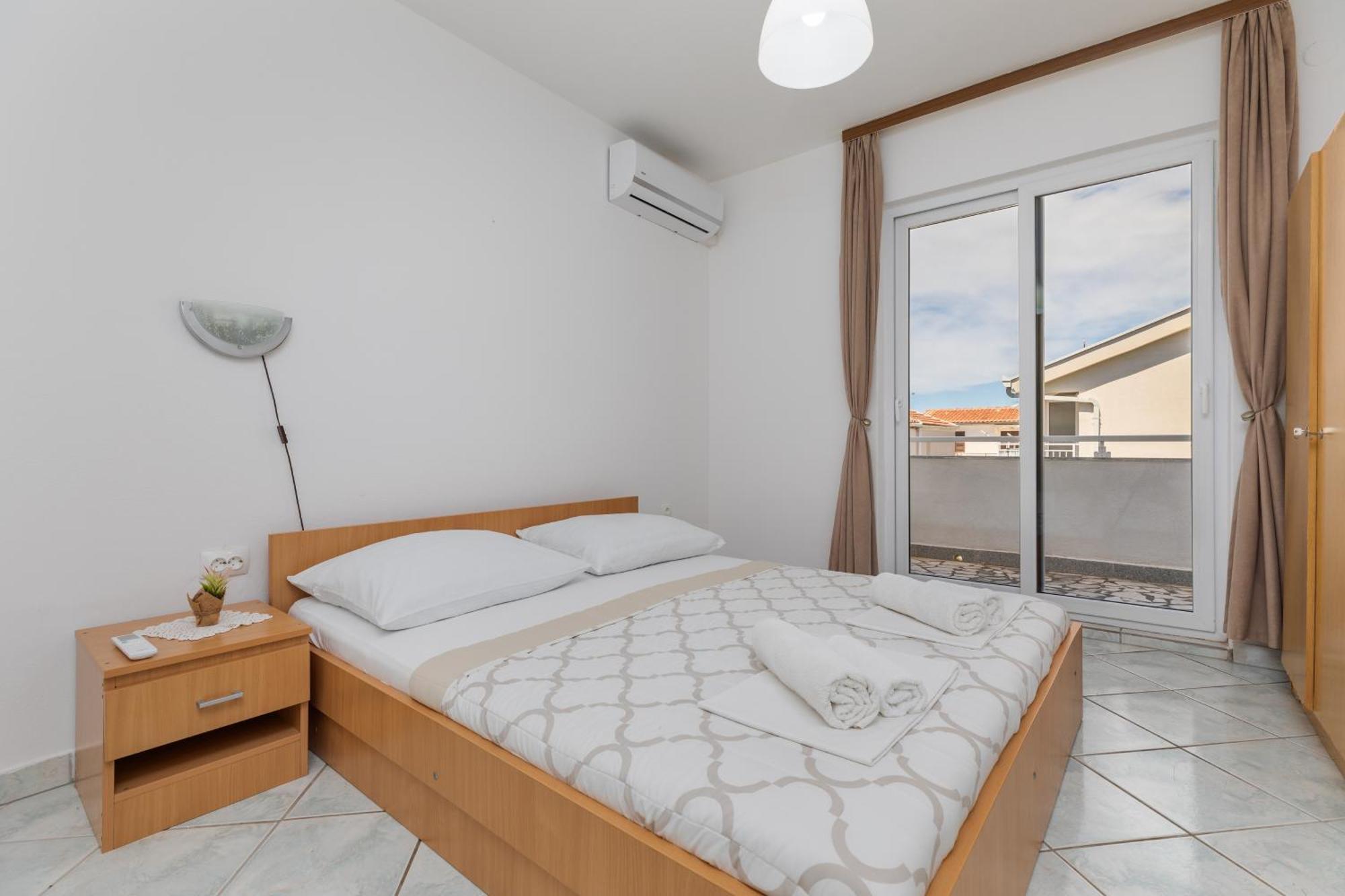 Apartments By The Sea Podaca, Makarska - 515 Exterior photo